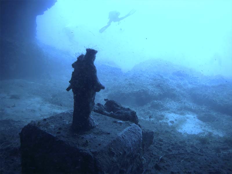 cueva la virgen menroca